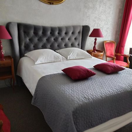 Manoir La Haie Chapeau Saint-Thurial Bagian luar foto