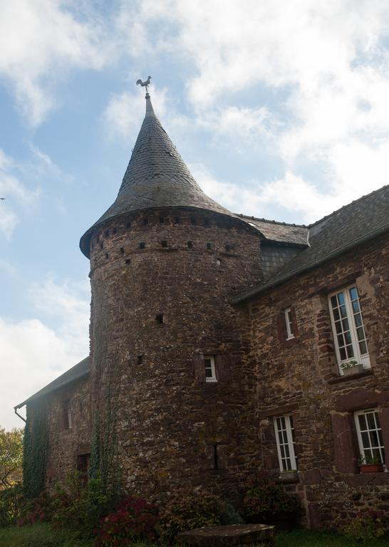 Manoir La Haie Chapeau Saint-Thurial Bagian luar foto