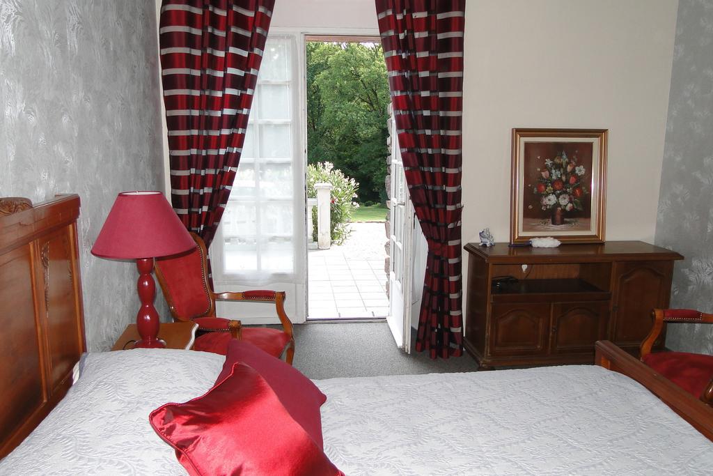 Manoir La Haie Chapeau Saint-Thurial Ruang foto